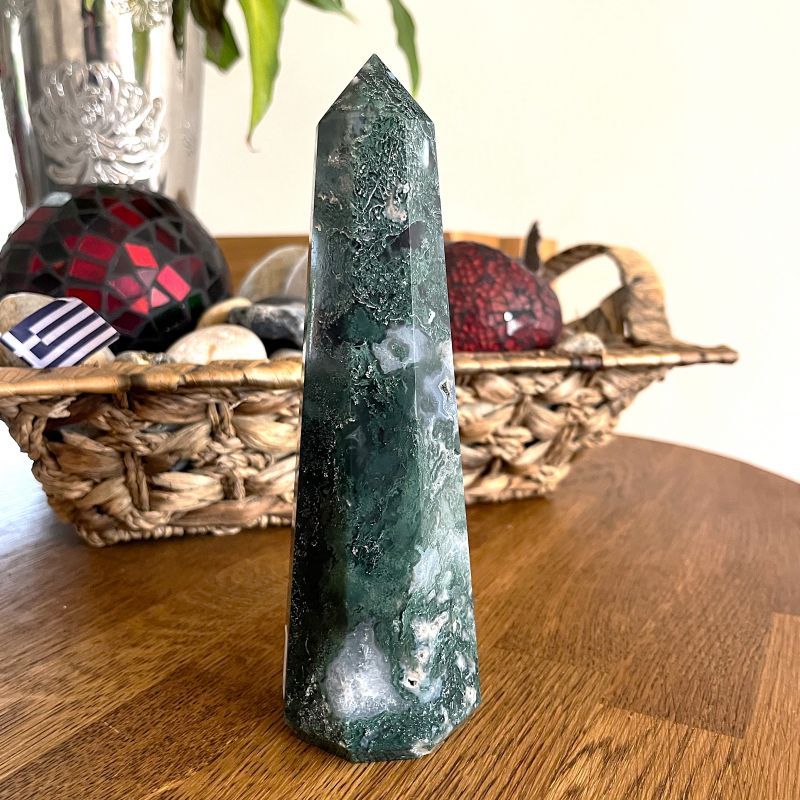 Green Moss Agate Point E 17.5cm