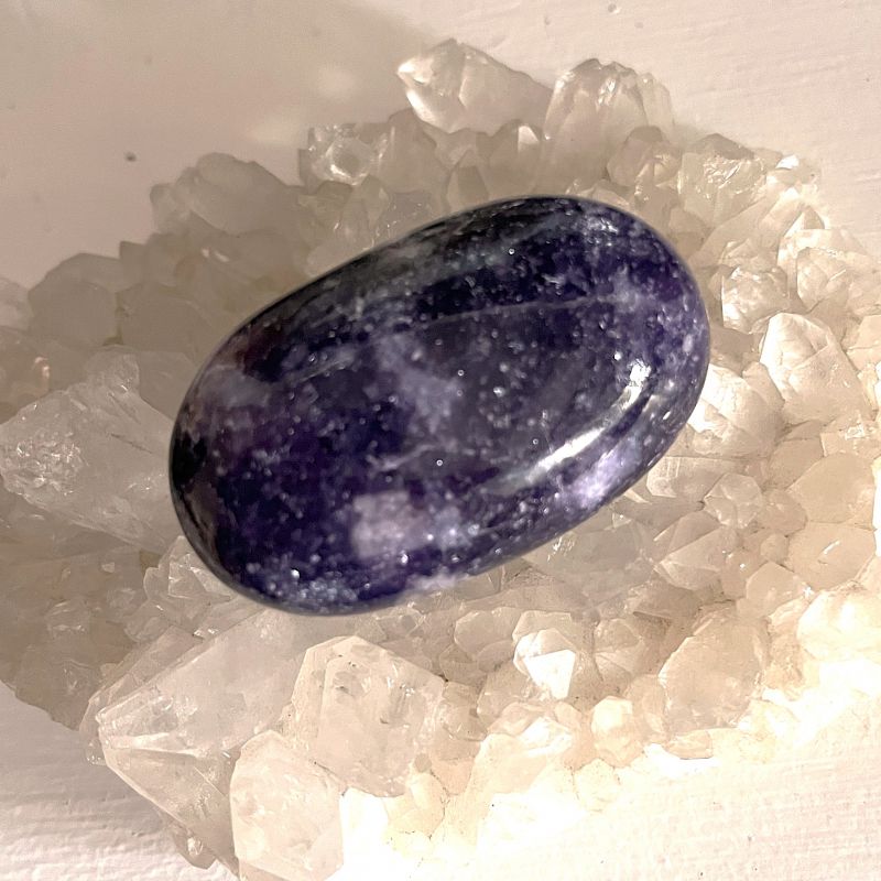 Lepidolite Gallet B - 6cm