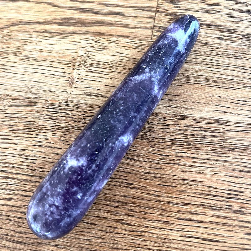 Lepidolite Wand 'C' - 12.2cm