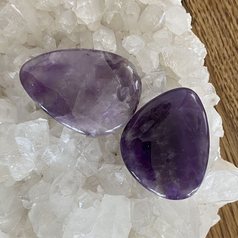 Amethyst Thumbstone