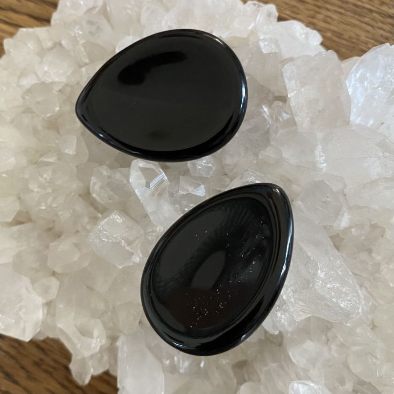 Black Obsidian Worrystones