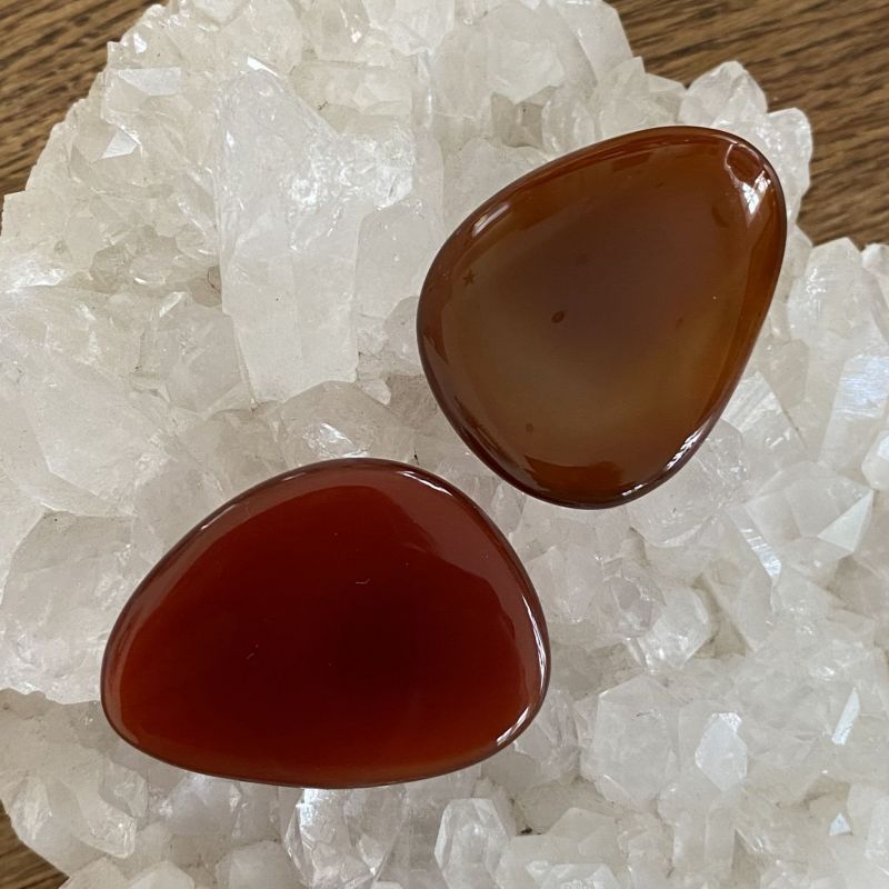 Carnelian Thumbstone