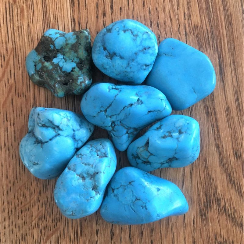 Turquenite / Blue Howlite Tumblestone (knobbly)