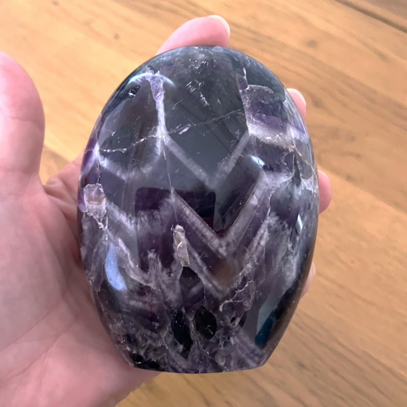 Amethyst Freeform B - 10cm