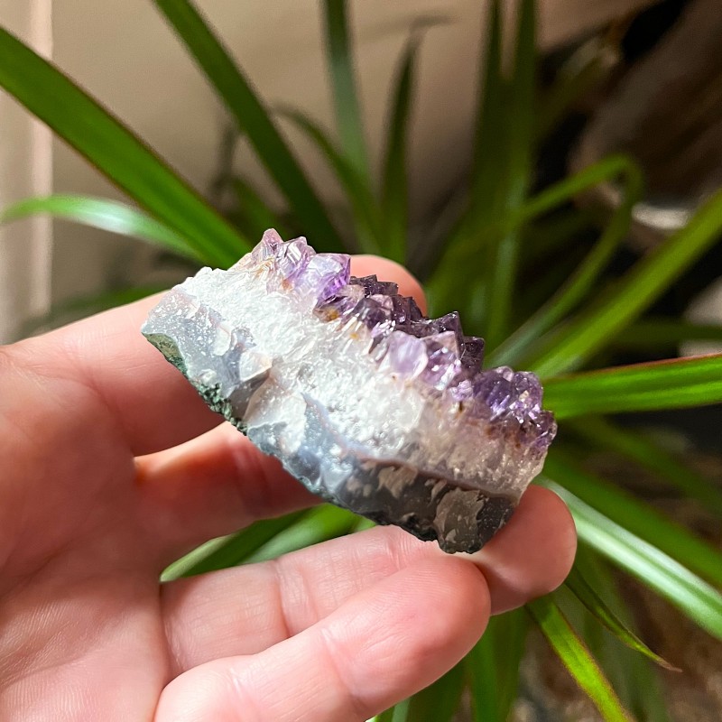 Amethyst Druzy B - 94g  5cm