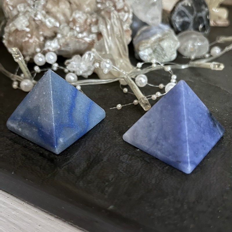 Blue Quartz Pyramids - 35mm