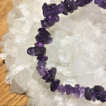 Amethyst Chipstone Bracelet