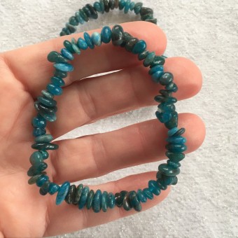 Apatite Chipstone Bracelet