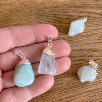 Aquamarine Tumblestone Pendant