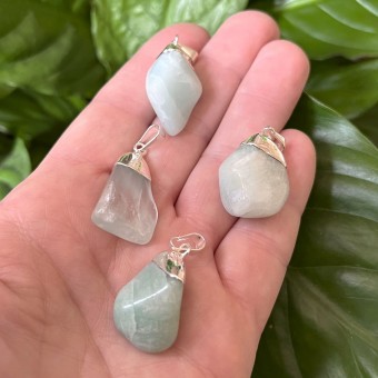 Aquamarine Tumblestone Pendant