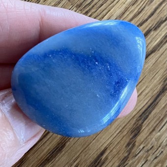 Blue Quartz Thumbstone