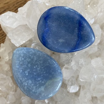 Blue Quartz Worrystone