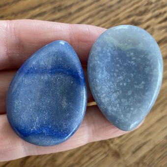 Blue Quartz Worrystone