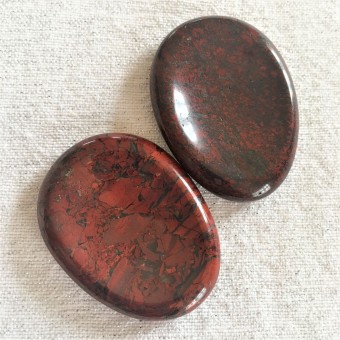 Brecciated Jasper Worrystone