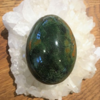 Chrysoprase Egg  'A' - 6cm