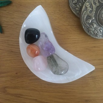 Crescent Moon Selenite Bowl - 11cm