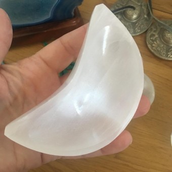 Crescent Moon Selenite Bowl - 11cm