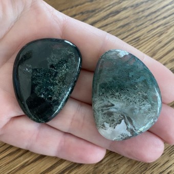 Moss Agate Thumbstones