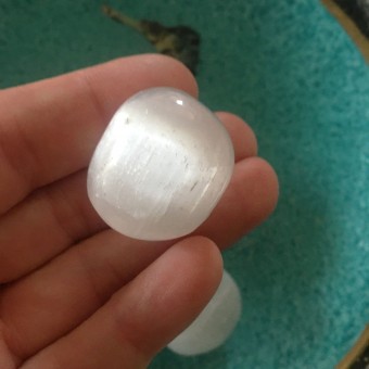 Selenite Satin Spar Tumblestone