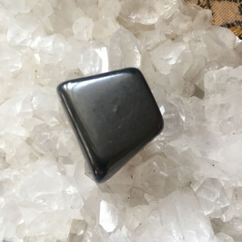 Shungite Tumblestone - 28mm