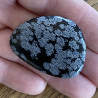 Snowflake Obsidian Thumbstone