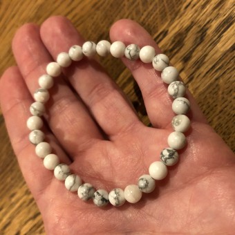 White Howlite 6mm Bead Bracelet