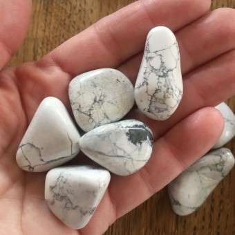 White Howlite Tumblestone (medium)